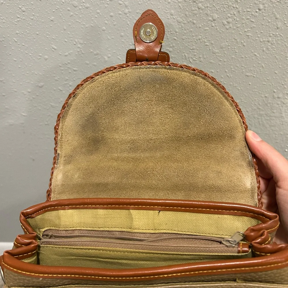 Vintage Dooney & Bourke All Weather Leather‎ Bag Beige Brown